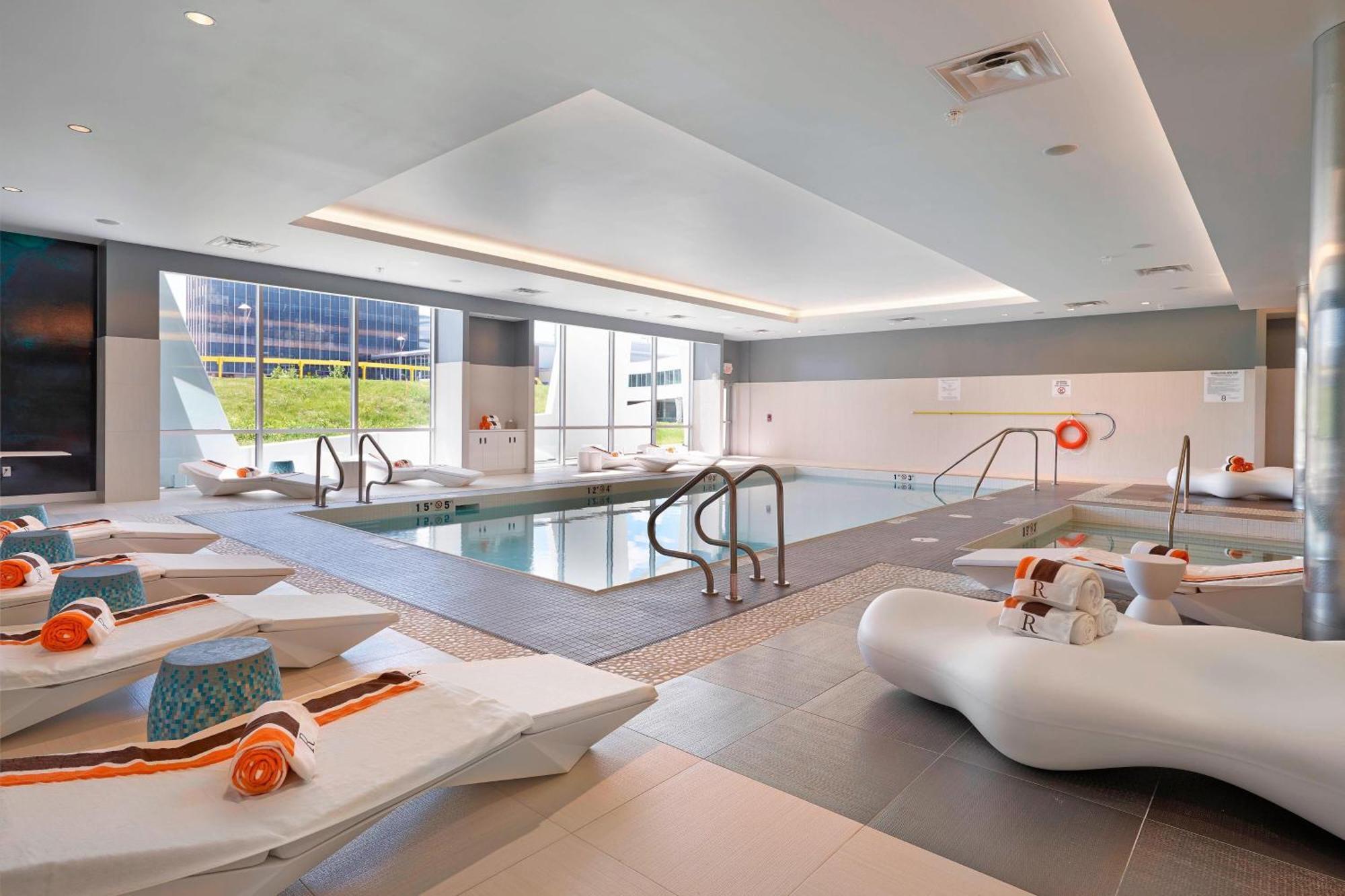 Renaissance Edmonton Airport Hotel Nisku Eksteriør billede